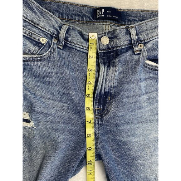 Gap Women's Girlfriend Mid Rise Skinny Jeans Size 27 4R Medium Wash Distressed - Picture 3 of 10